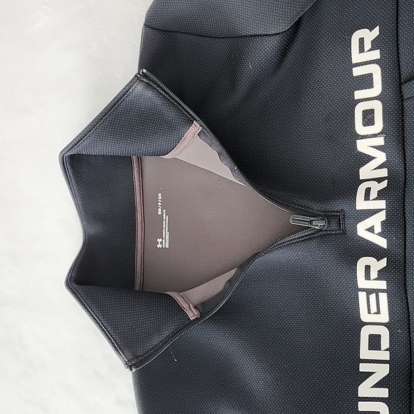 Under Armour Sweater - Picture 3 of 4